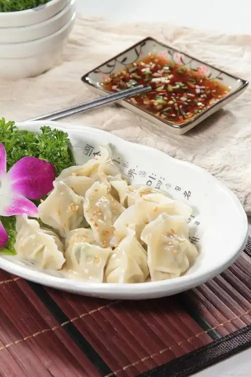 "揭秘饺子制作禁忌,多数人不察觉的误区,饺子味道被此物破坏"