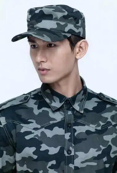 成毅军装写真图片39