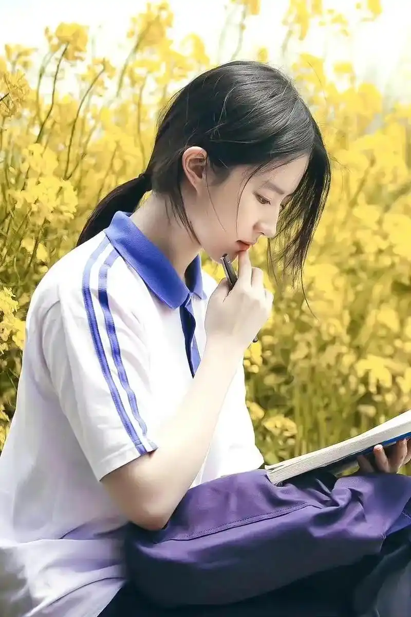 刘亦菲的侧颜杀!  刘亦菲是个形容词!