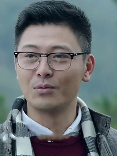 data-lemmaid="18751525">鸡毛飞上天 /a>》中的人物角色,扮演者是 a