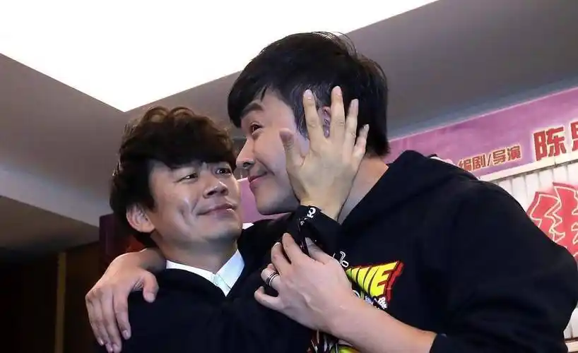 原创王宝强借钱交税和领金扫帚的第一人其实是个武林高手