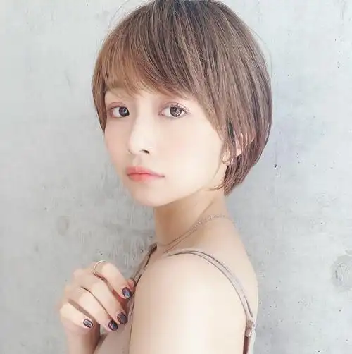 日系少女感短发|发型师|齐刘海|短发_新浪新闻