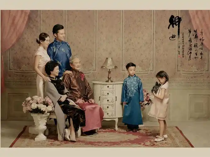 全家福摄影服装 一家六口 亲子装影楼拍照套装2020中国风民国服饰