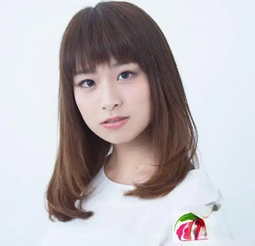 【图】中长发梨花头烫发 圆脸大饼脸女生显瘦发型_时尚发型_发藏网