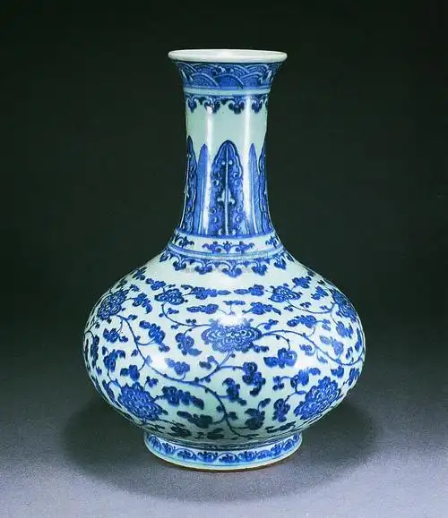 青花瓷——瓶身描绘的牡丹一如你初妆