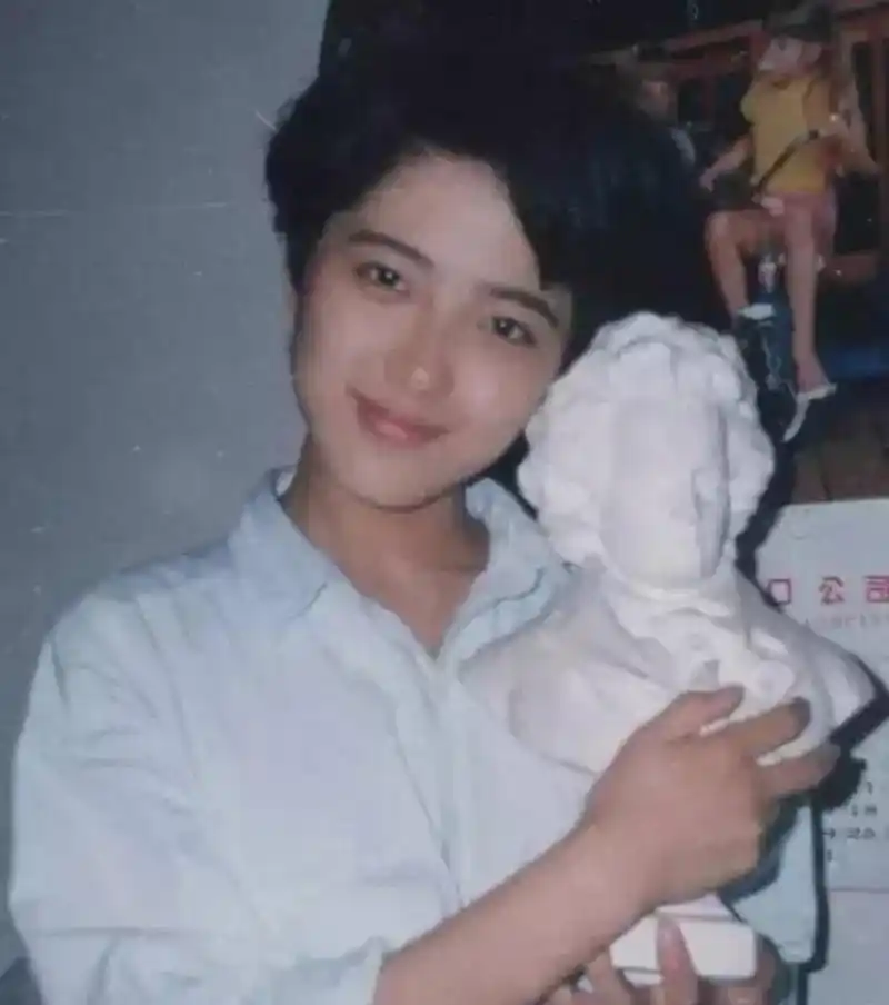 "中戏第一美"曾黎,成演妈"专业户",她这些年都在忙什么?