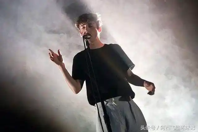 火遍全球的90后欧美男歌手top5