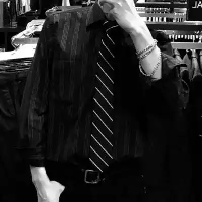 成熟男人男人味头像魅力绅士30岁到40岁头像