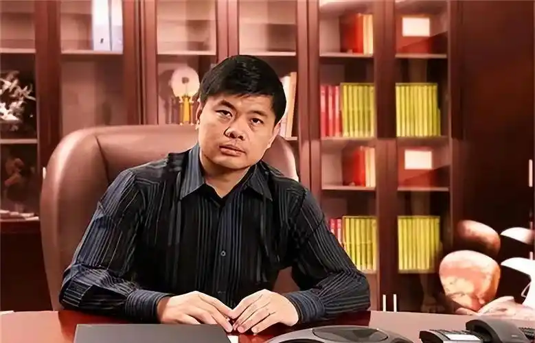 富豪爱上前央视女主持,与原配摊牌后离婚,2个孩子都归前妻_丁健