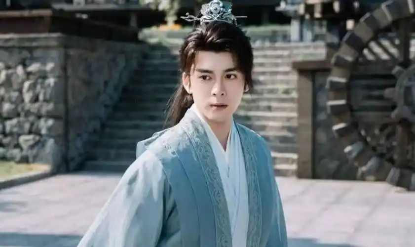 曾舜晞再启武侠新作,首搭虞书欣人气拉满,易大千惊喜