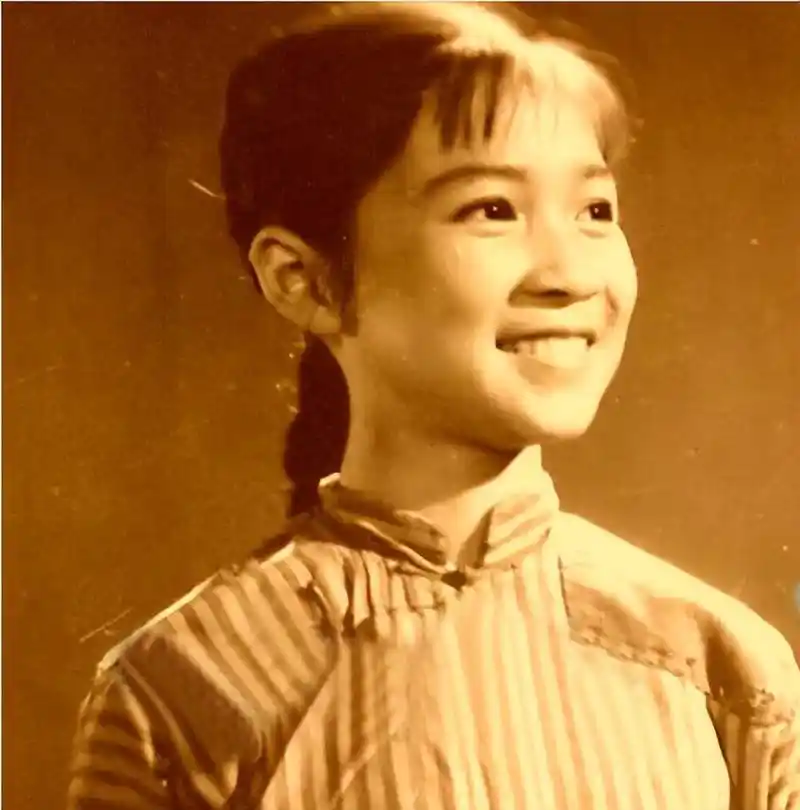 "强势"蔡明:年轻时丈夫包容我,人到中年时儿子宠我_马大姐_闲人