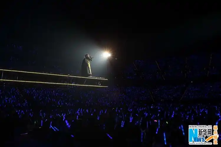 陈奕迅巡演小巨蛋落下帷幕 开庆功会分享心情