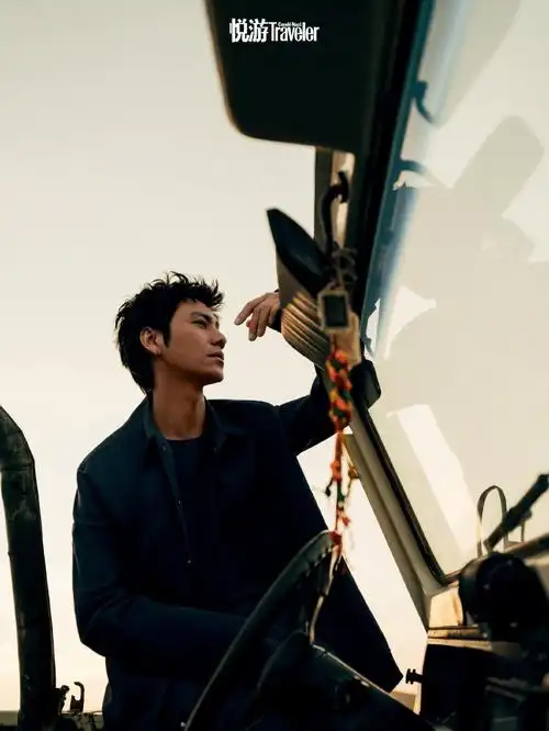 陈坤写真大片曝光 壮阔自然中尽显狂野和浪漫