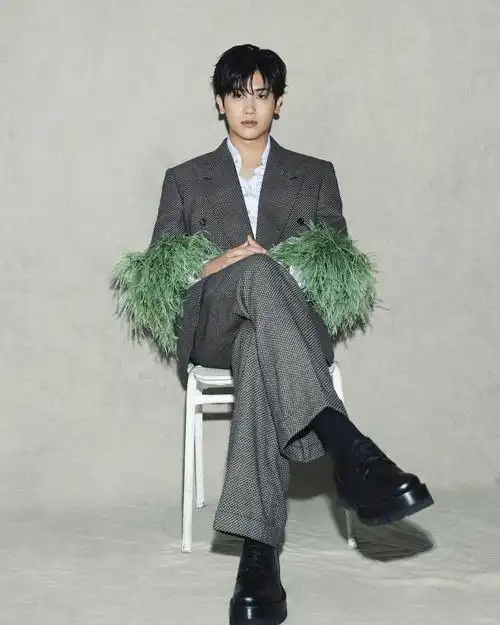 韩国男演员帅气排行榜(韩国最帅长腿男演员名单top10)