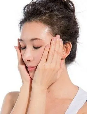 拍打手掌好处多 控制情绪防疾病