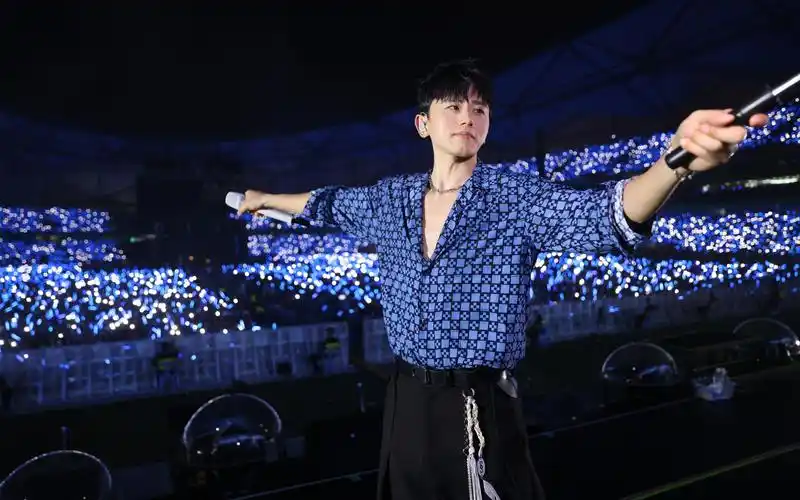 230812 张杰未·live—「曜·北斗」巡回演唱会 深圳站丨全程丨580看