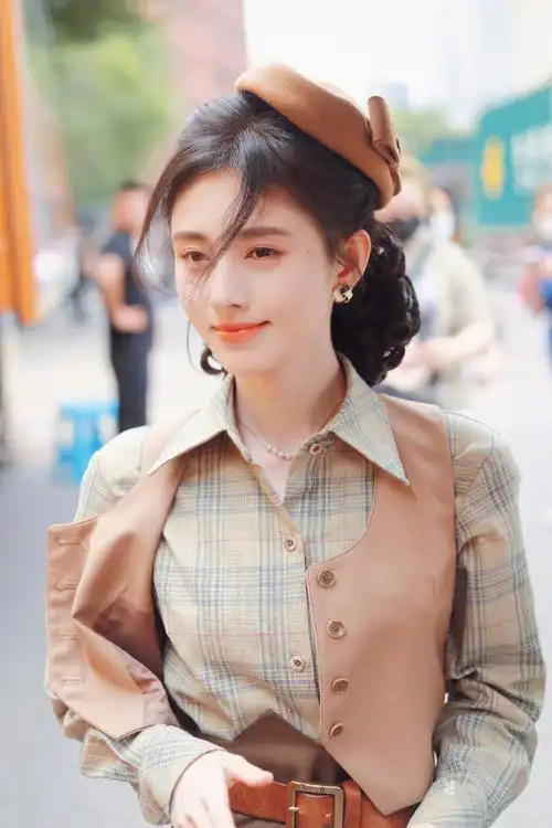 鞠婧祎粉墨江湖民国造型饭拍路透##鞠婧祎民国风造型路透