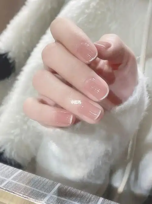 通勤简约裸色法式美甲98_裸色_美甲_简约风_法式美甲_通勤_秋冬指甲