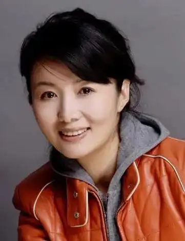 老戏骨杜志国:一婚娶杨丽,二婚妻子赵娜,如今竟娶小12岁的她!