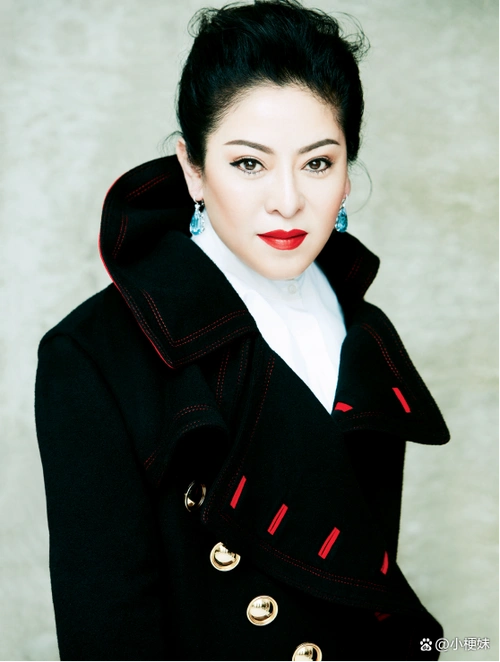 向太:听说你们都想看我年轻的样子?