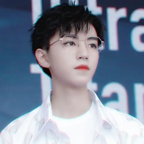 我很喜欢日落,它像极了我喜欢你的心,就是会一点