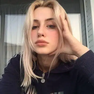 稀有欧美女头像高冷忧郁氛围感十足