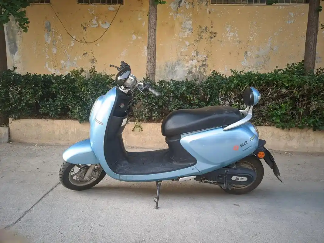 闲置转让雅迪踏板电动车.闲置转让雅迪电动车,雅迪踏板电动车, - 抖音