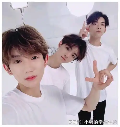 王俊凯,比易烊千玺,差吗?怎么走着走着,人生就完全不一样