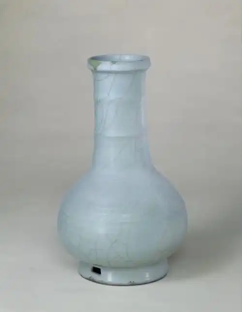 南宋官窑粉青釉弦纹瓶,仿汉代铜器器型,故宫博物院 藏 0815故宫