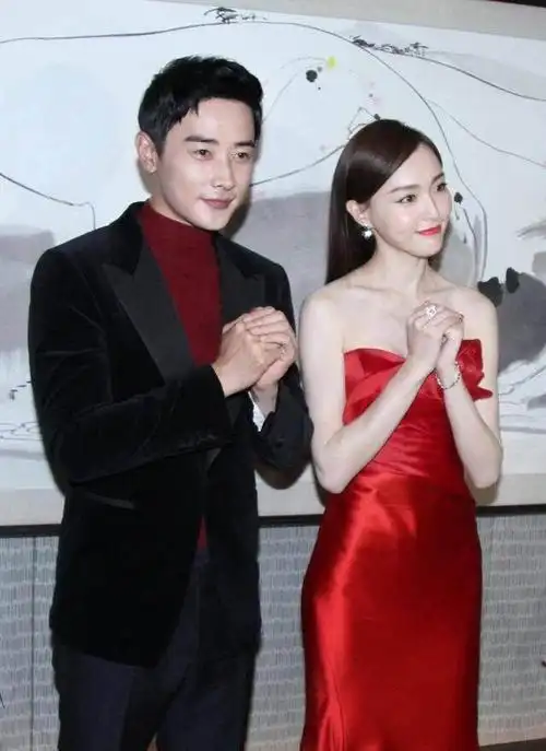 罗晋用2个字称呼唐嫣 不是丫头也不是老婆却能看出他的深情