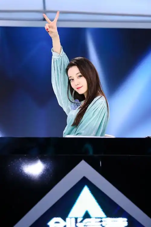 迪丽热巴创造营2019剧照海报图片