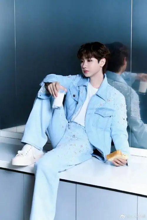 汪苏泷前奏 德彪西月光