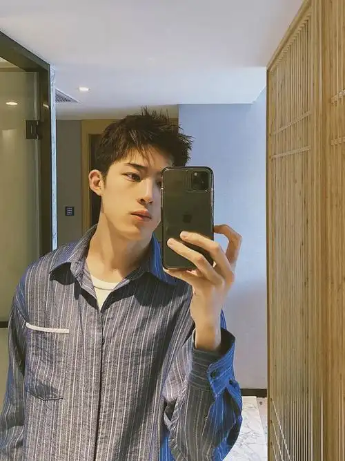 摄影干货分享:男生自拍,学好这9个拍照小技巧,拍出真实的自我