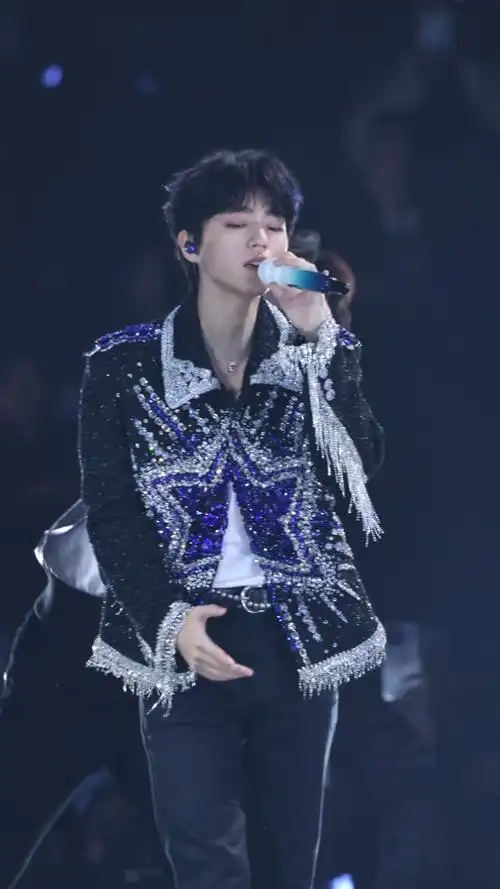 江苏卫视跨年##王俊凯江苏卫视跨年