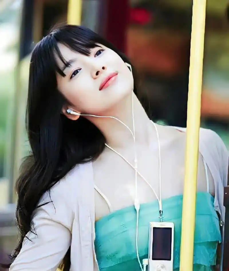 一张初恋脸 #宋慧乔高清美图 #那些年 #宋慧乔 脸赞 - 抖音