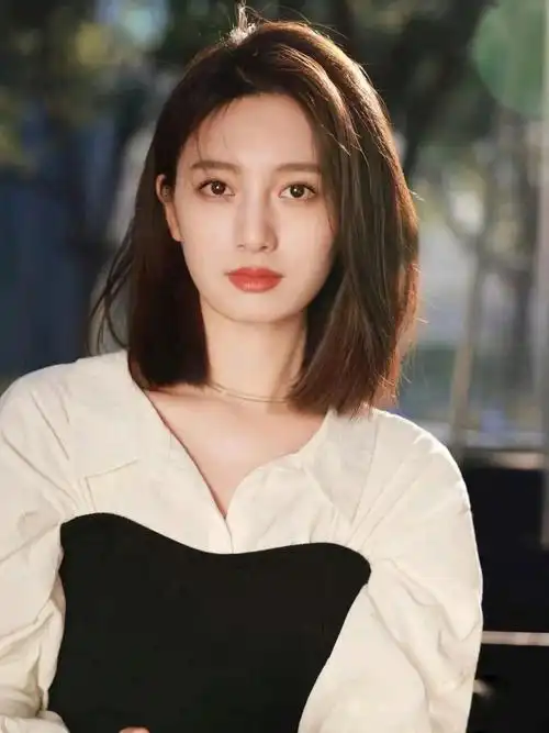 减龄好打理齐肩发