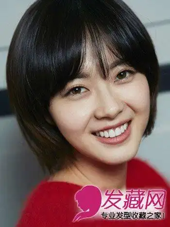的一款清新韩式短发,内扣 发型 发尾处微微内扣的弧度感最是修饰脸型