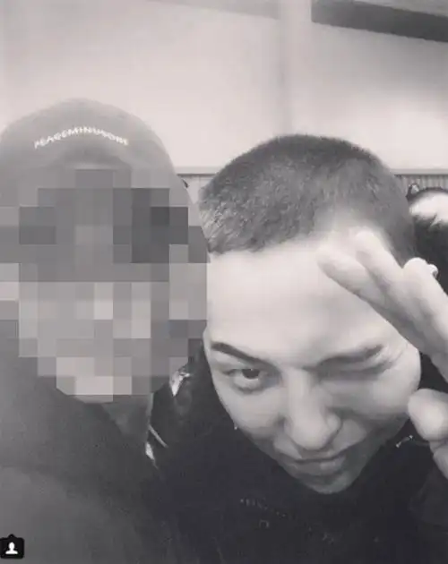 bigbang权志龙金秀贤sj银赫等欧巴入伍平头照 盛世美颜无需发型衬托!