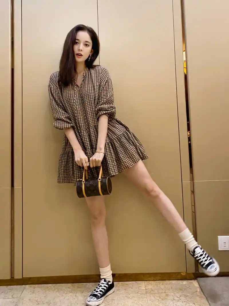 古力娜扎大长腿白袜