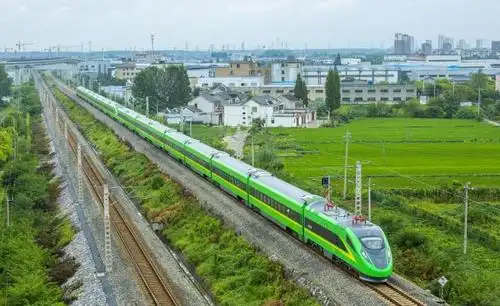 江苏省宁启铁路将于10月中旬通车:9节短编组列车时速160公里