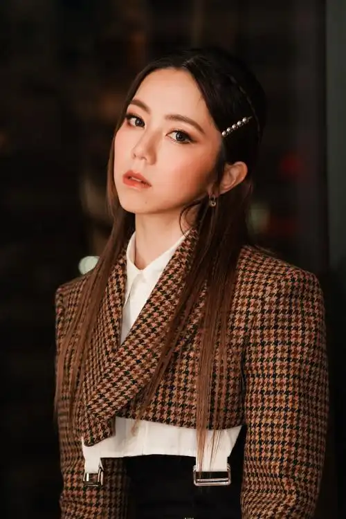 邓紫棋西语专辑启示录