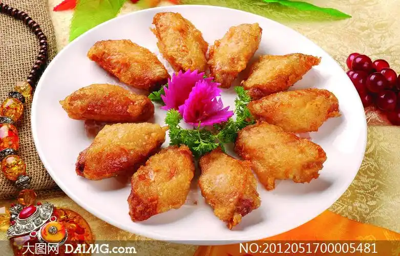 蒜香油炸鸡翅美食摄影图片_大图网图片素材