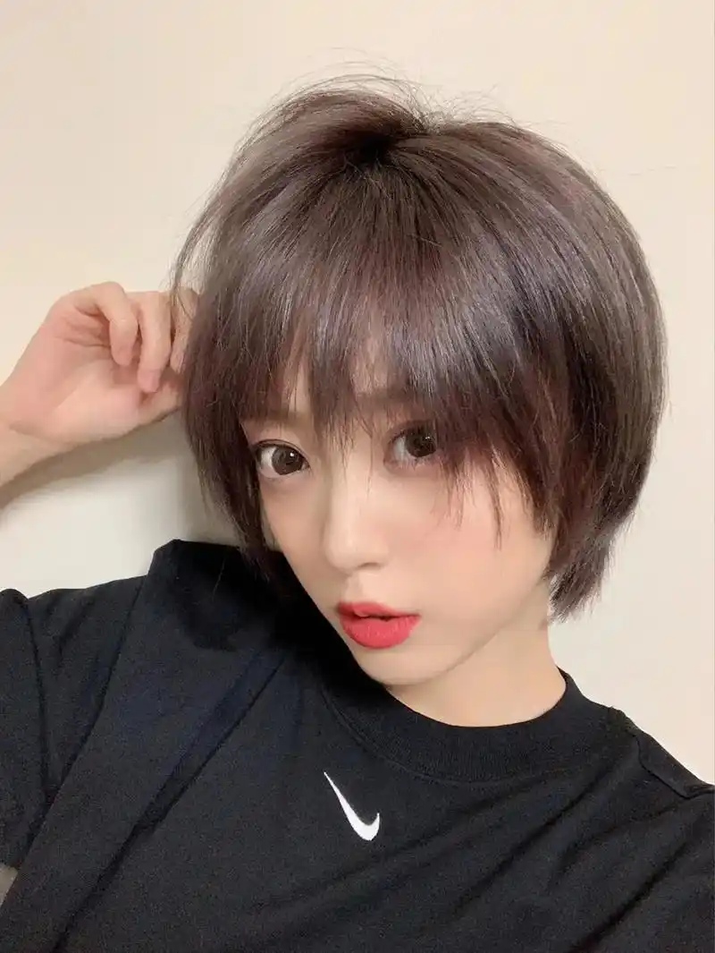 发型 #短发 盐系超短发,这款短发也太好看了,短发控真的太 - 抖音