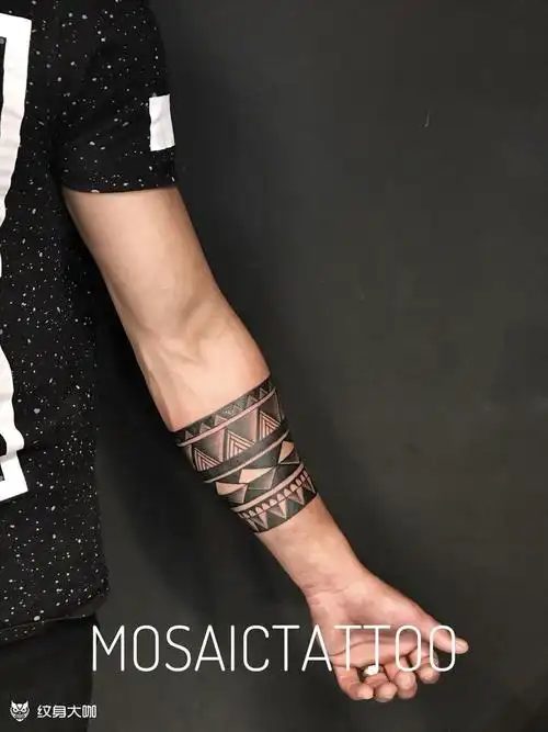 传统图腾臂环_纹身图案手稿图片_mosaicink的纹身作品集