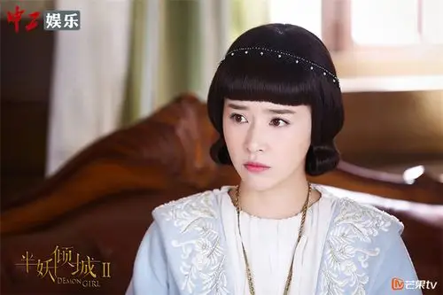 半妖倾城2首播爆火李一桐妖王霸气回归