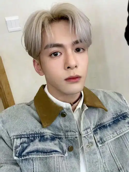 曾舜晞16岁放弃offer进入娱乐圈,家人集体装病不让他进娱乐圈|上大学