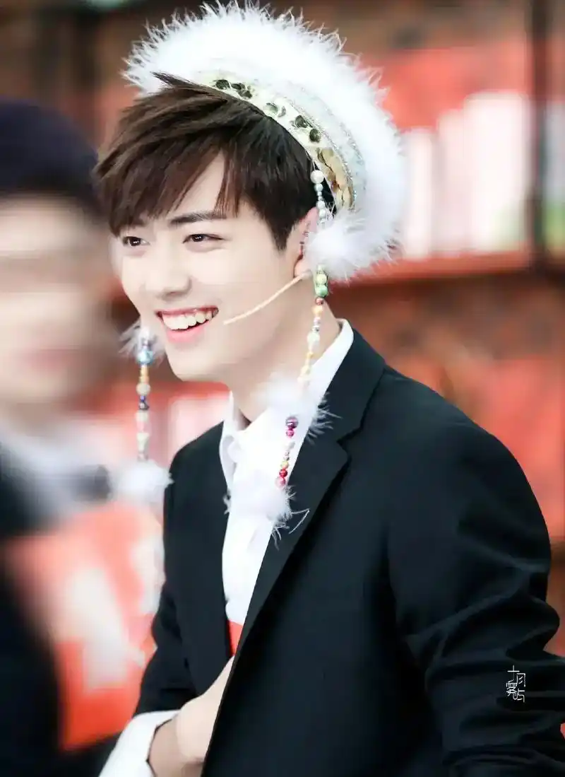 肖战图集|原来"肖美人"的称号是这么来的