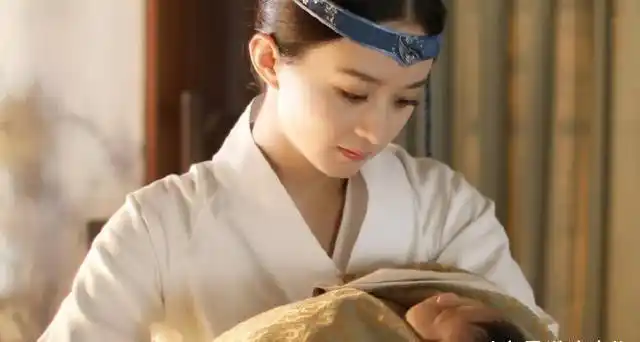 坐月子可不简单,赵丽颖露面"粽子装"说明一切,7条禁忌需避免_网易订阅