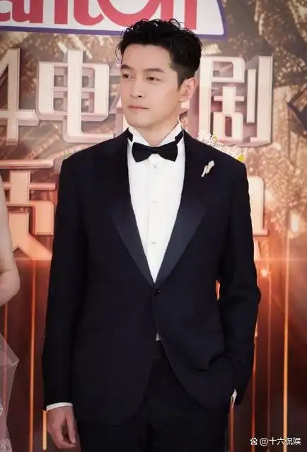 电视艺术盛典华丽落幕,胡歌周迅《繁花》共耀,年度剧作之王诞生