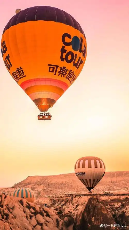 浪漫热气球主题壁纸